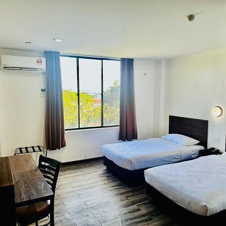 Langkawi Baron Hotel Kuah Εξωτερικό φωτογραφία